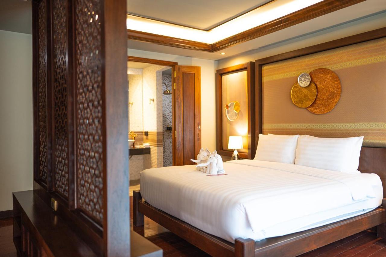 At Gate Thaphae Hotel Чиангмай Экстерьер фото